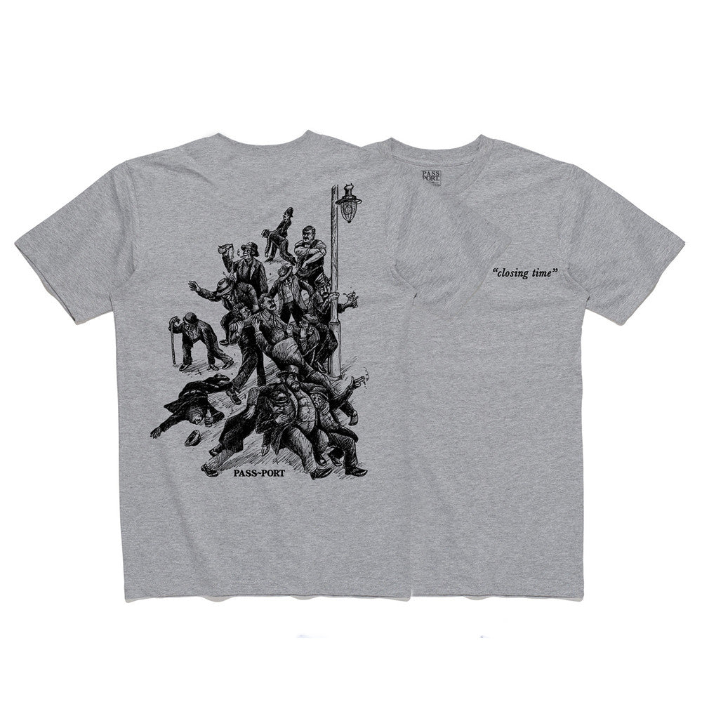 Pass Port Closing Time T-shirt - Heather Grey